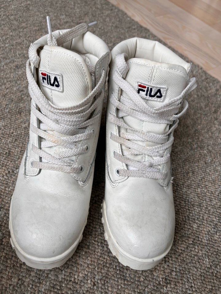 Sneakers, str. 37, FILA