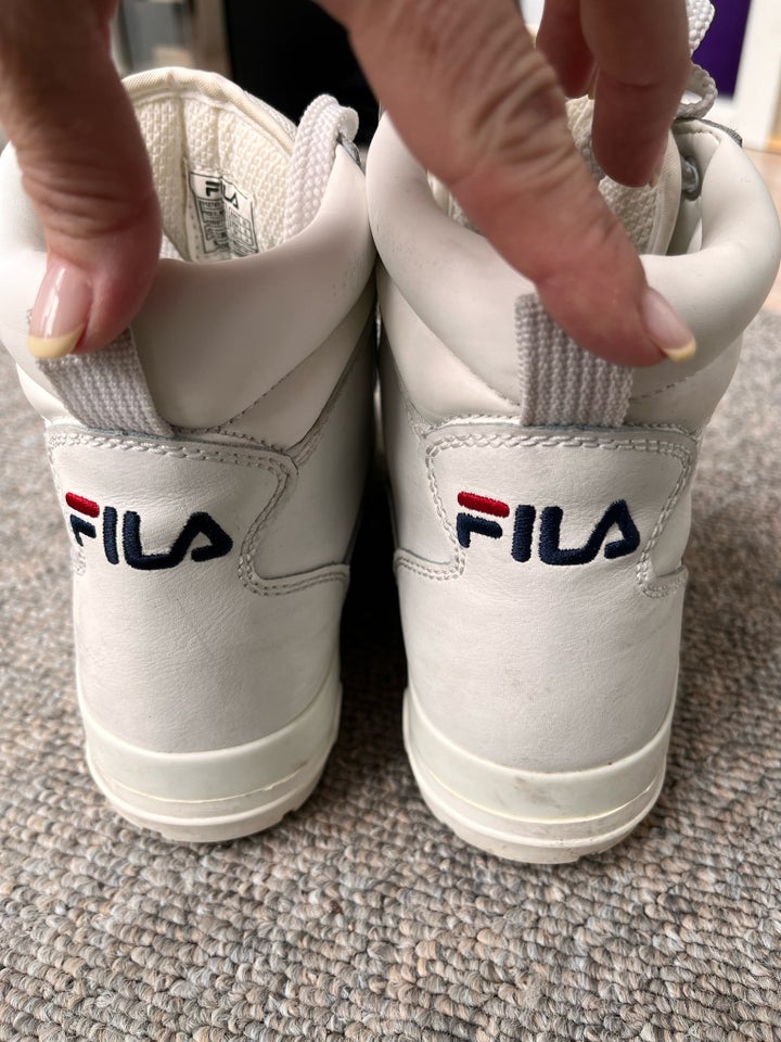 Sneakers, str. 37, FILA