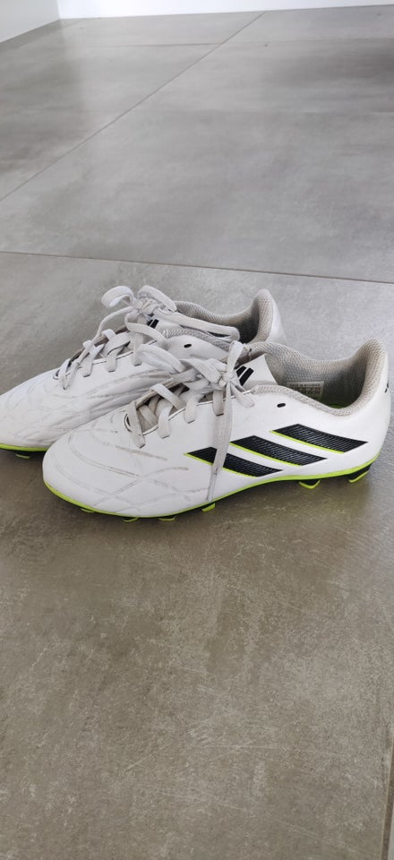 Andre børnesko str 35 Adidas