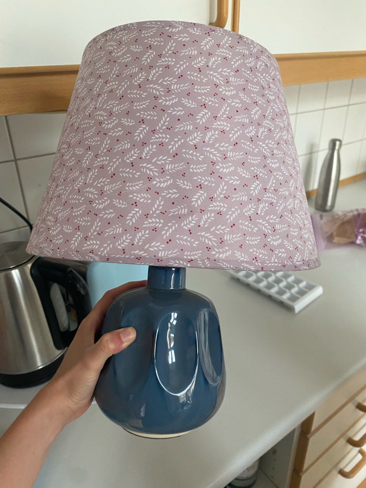 Lampe, Søstrene Grene