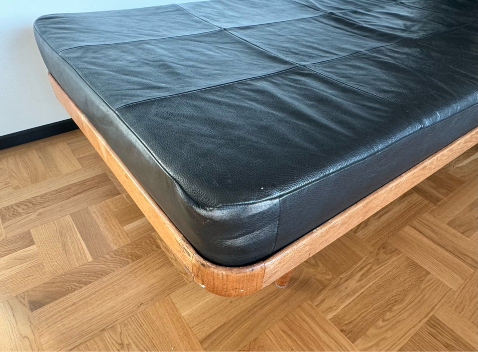 Daybed læder anden størrelse