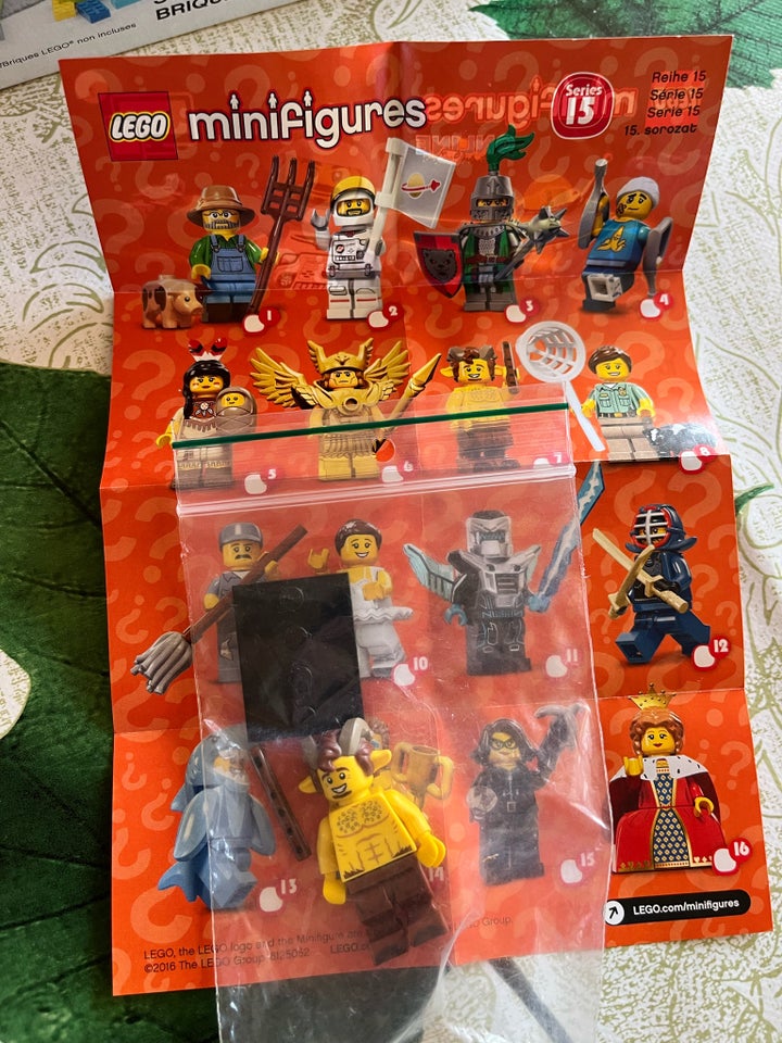 Lego Minifigures, 71011