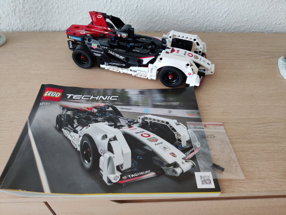 Lego Technic 42137