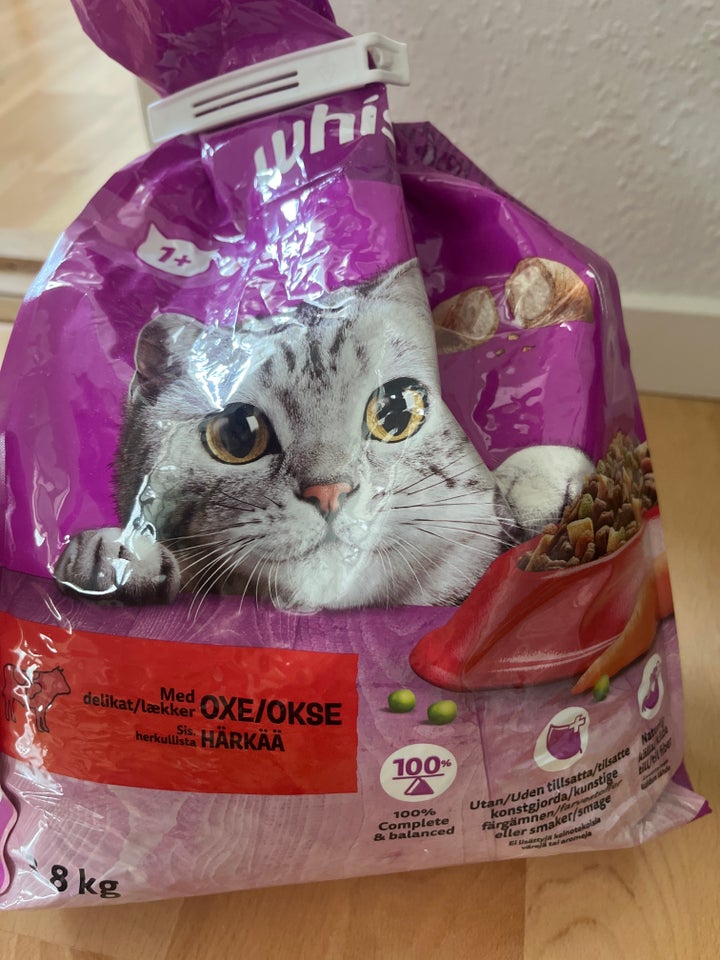 Kattefoder, Whiskas okse og Iams