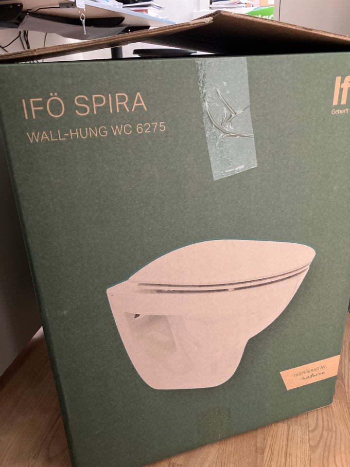 Toilet, Ifø Spira wc 6275, væghængt