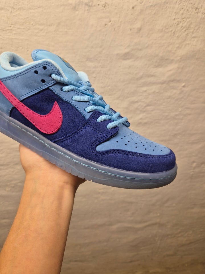 Sneakers, Nike Sb Dunk Low Run The