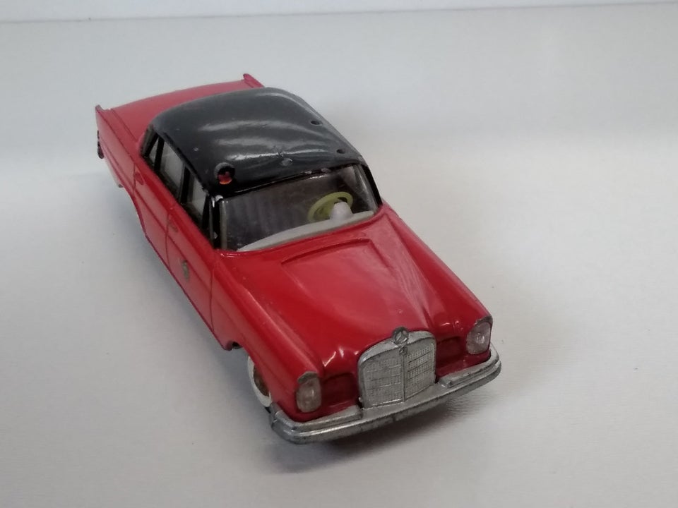 Modelbil, Tekno Mercedes-Benz 220