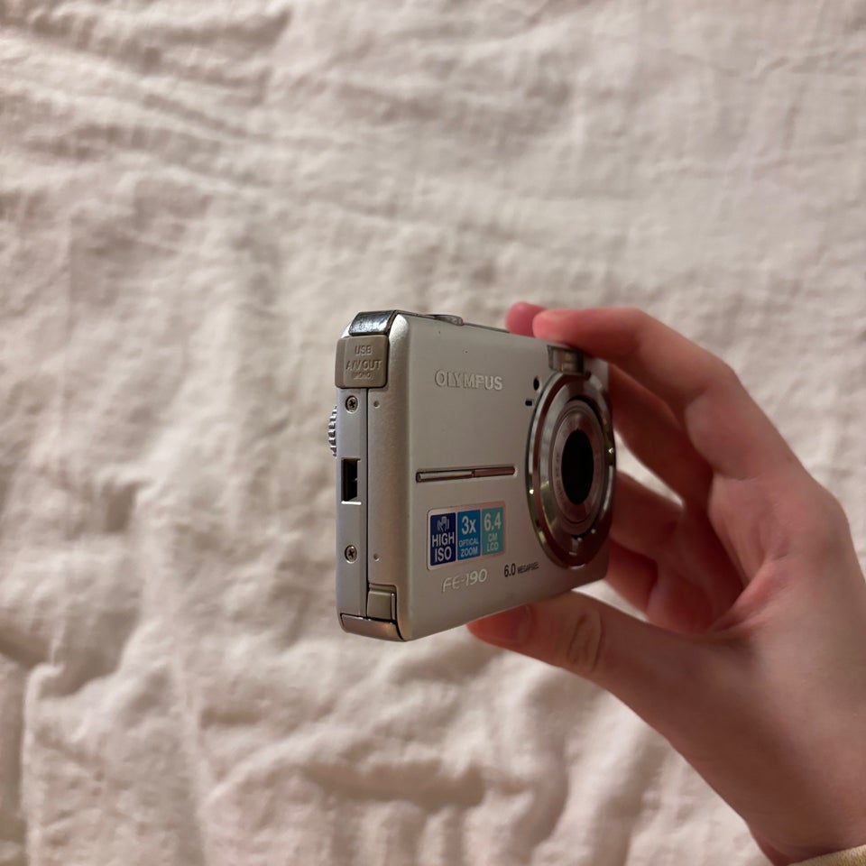 Olympus, 6 megapixels, Perfekt