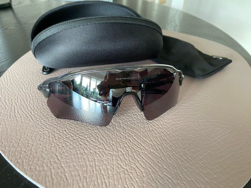 Briller Oakley radar EV path