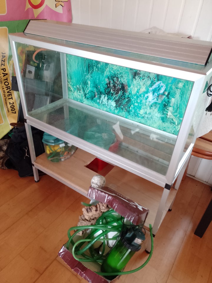 Akvarium 200 liter b: 100 d: 40 h: