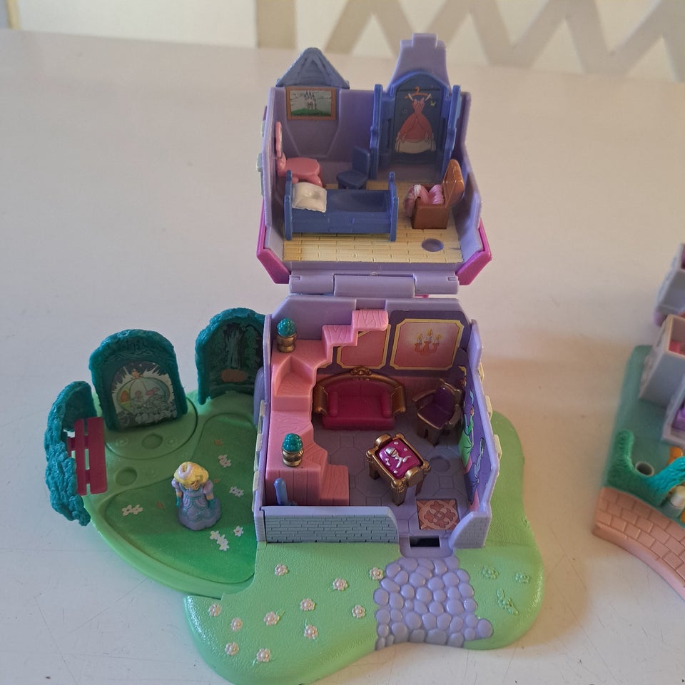 Polly Pocket, Slot og hus m