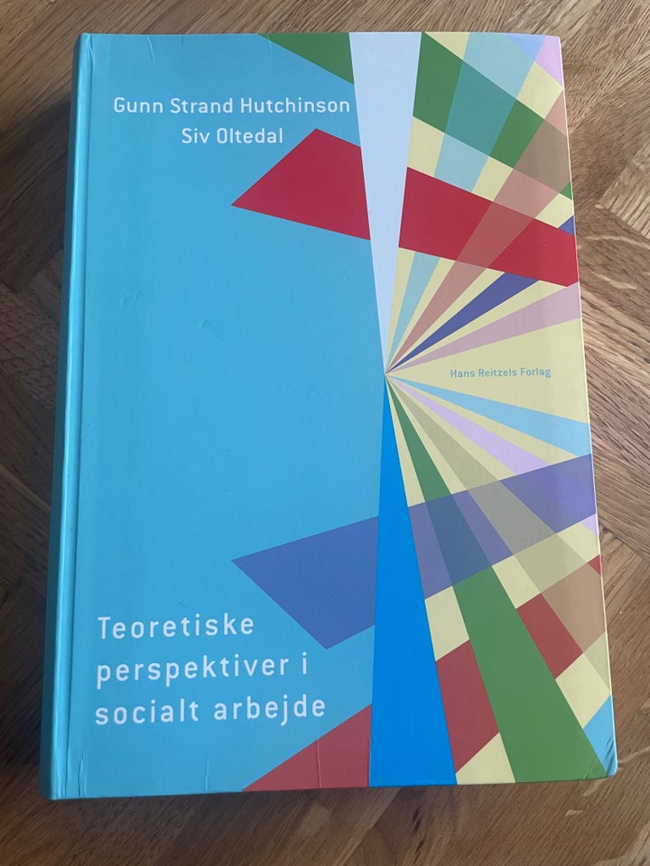 Teoretiske perspektiver i socialt