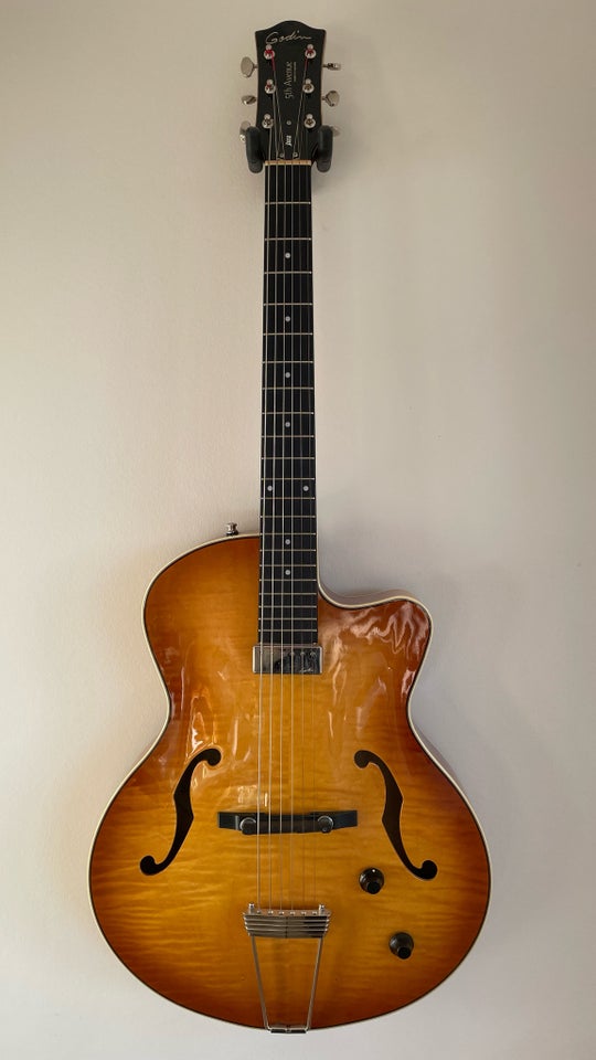 Jazzguitar, Godin 5th Avenue Jazz