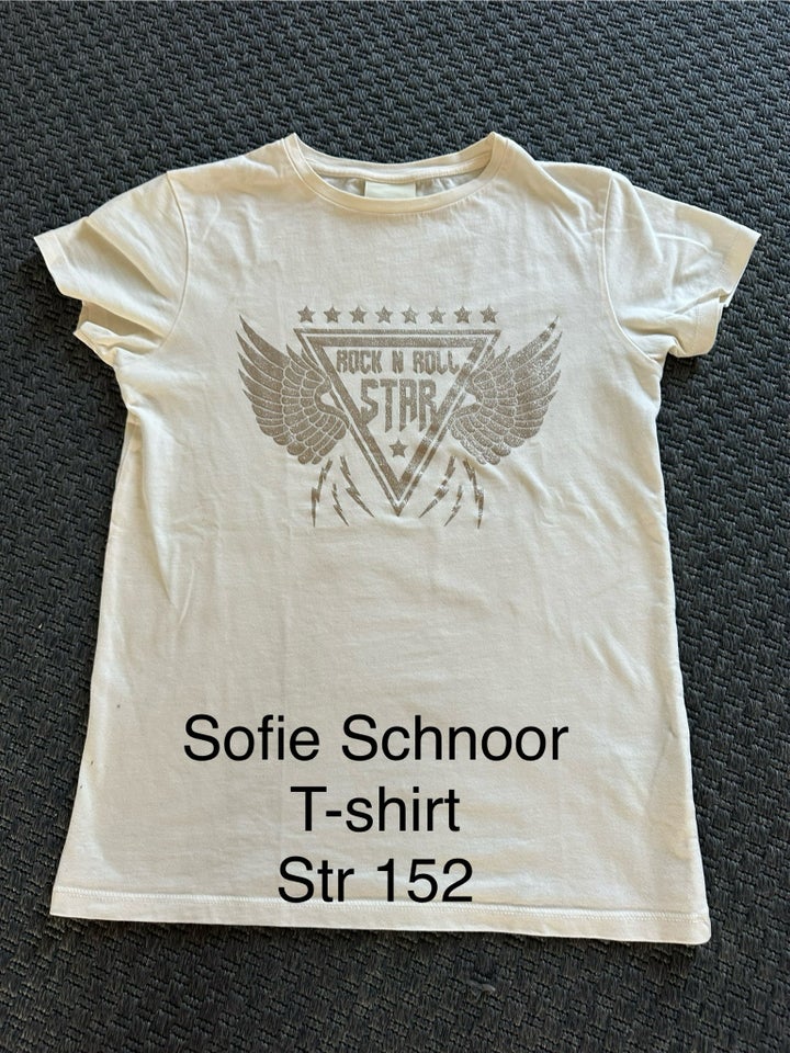 T-shirt, T-shirr, Sofie Schnoor