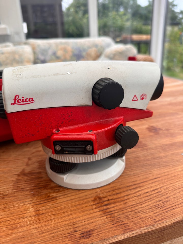 Leica NA724 Optisk