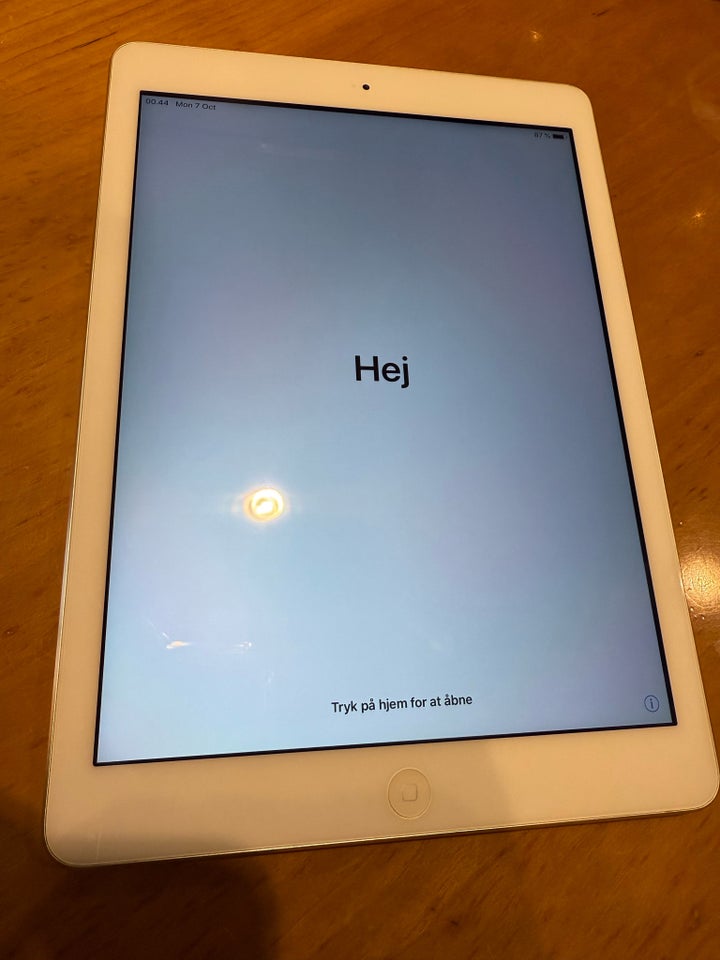 iPad Air, 16 GB, hvid