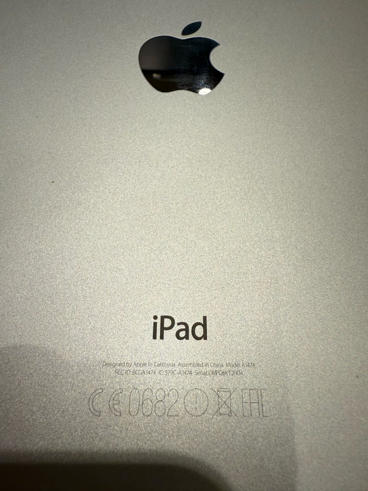 iPad Air, 16 GB, hvid