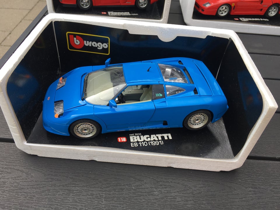 Modelbil Burago Bugatti EB 110