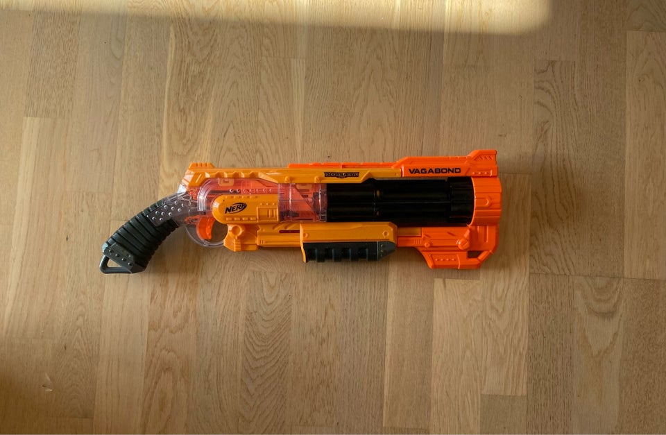 Våben, 6 manuelle, Nerf gun