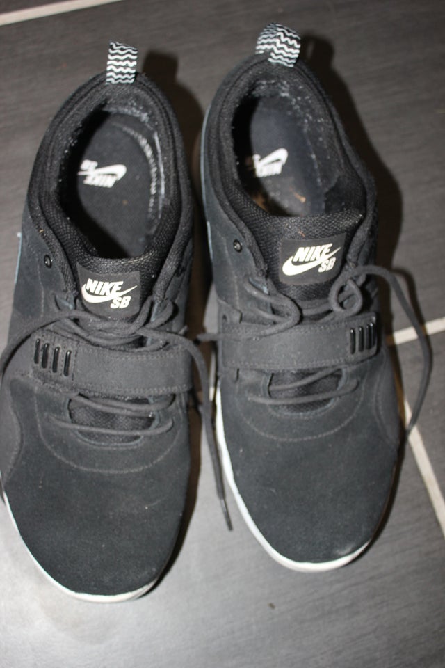 Sneakers, Nike, str. 46