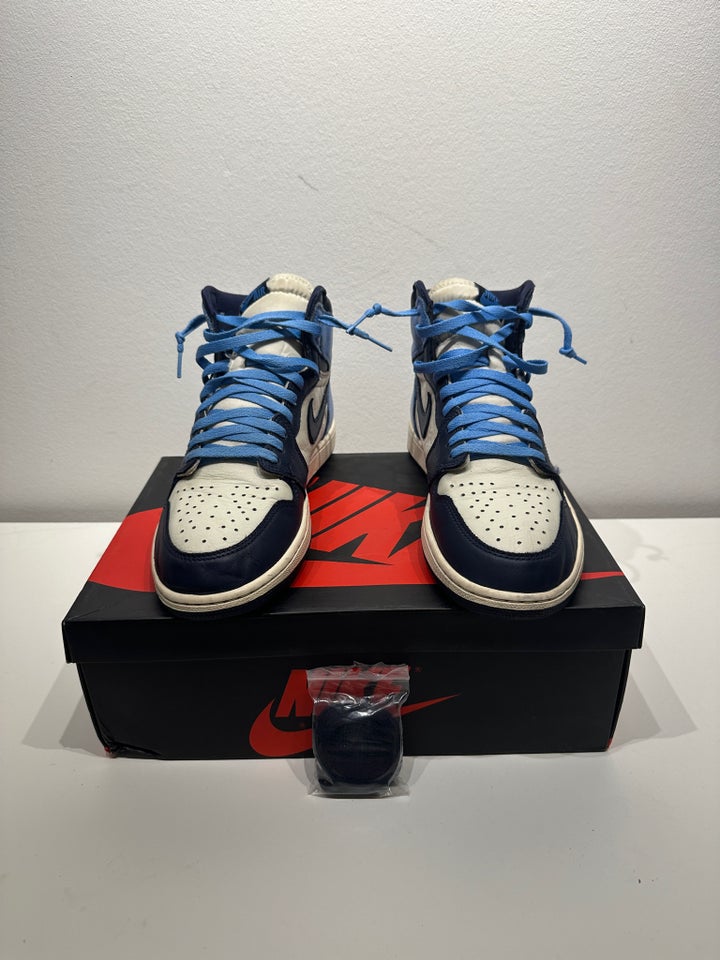 Sneakers, Jordan 1 High Obsidian,