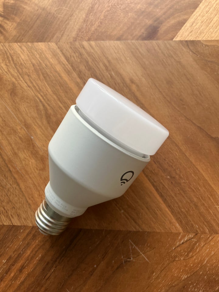 LED LIFX LHA19E27UC10