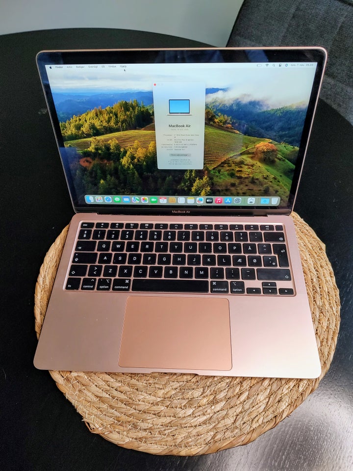 MacBook Air, 2020, 8 GB ram