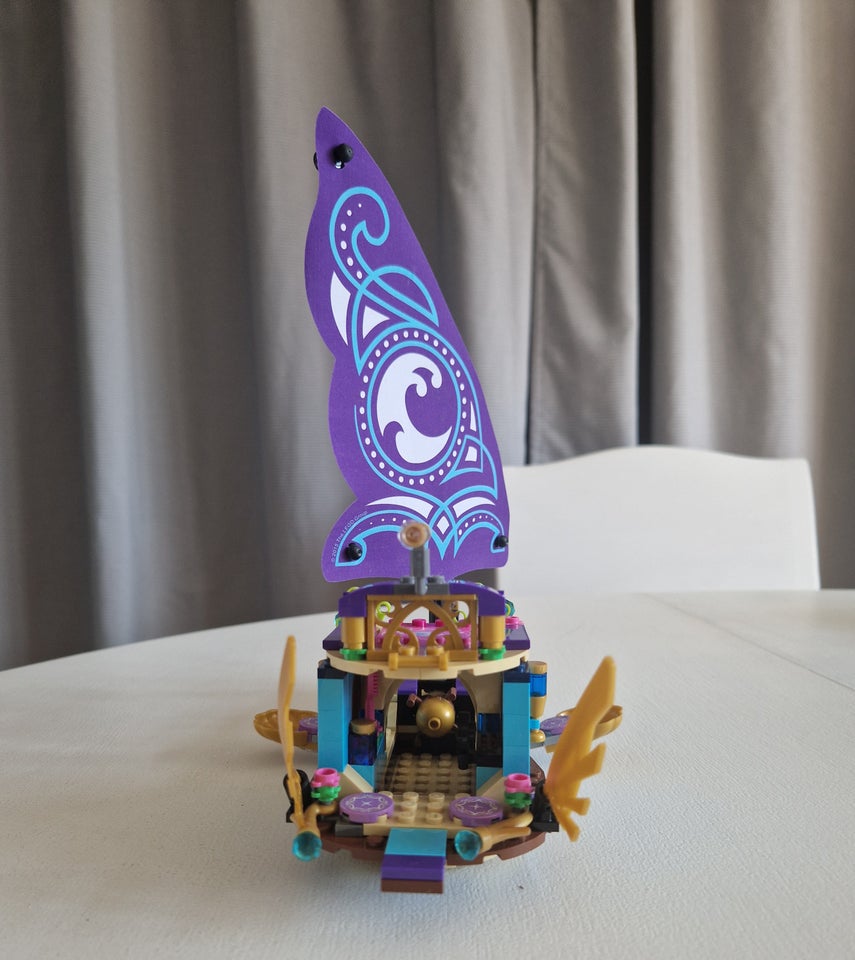 Lego Elves, Eventyrskib og Airas