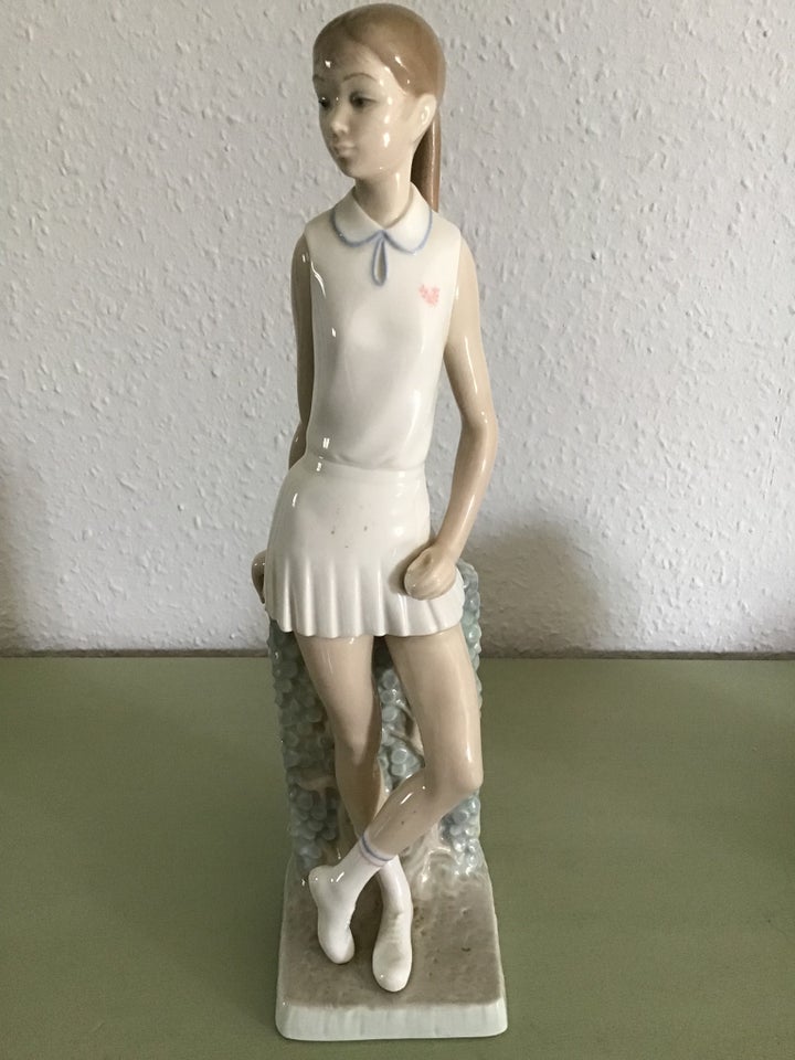 Smuk sportspige Lladro