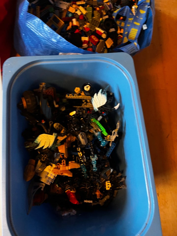 Lego blandet, Lot