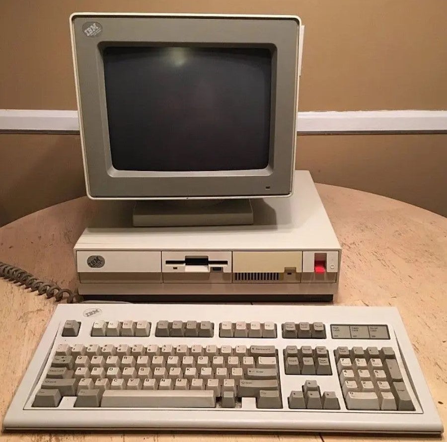 IBM, PS/2 model 30, 0,008 Ghz