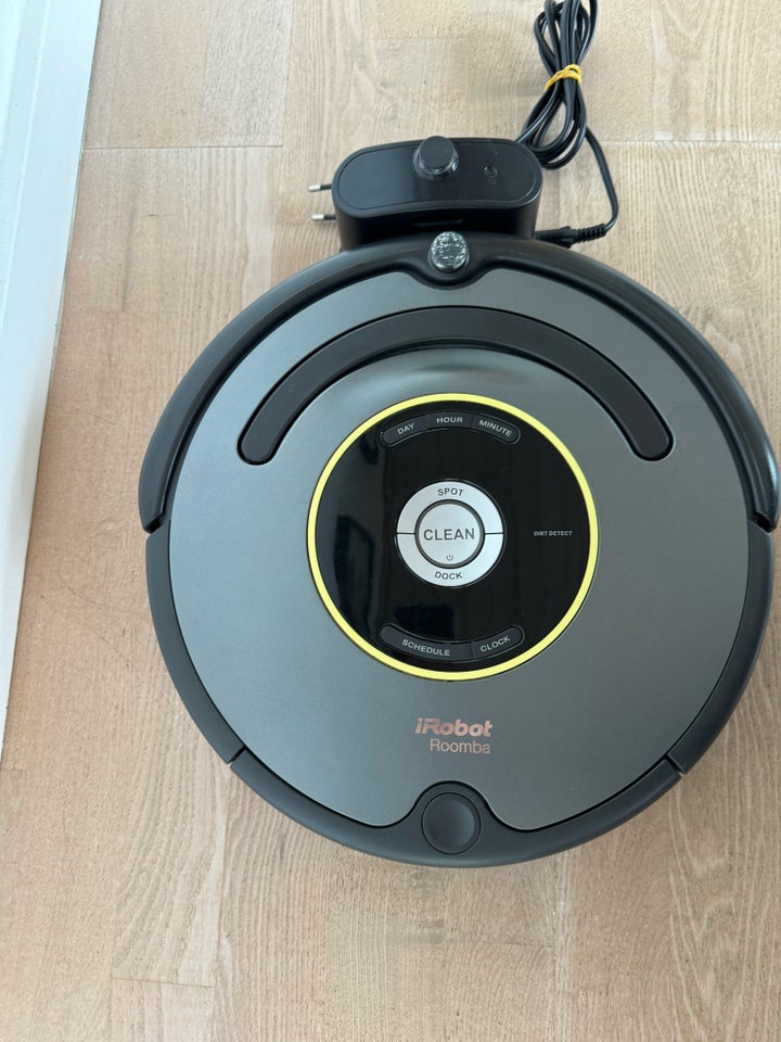 Robotstøvsuger iRobot 651