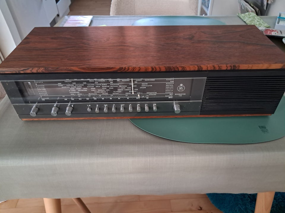 AM/FM radio, Bang  Olufsen,