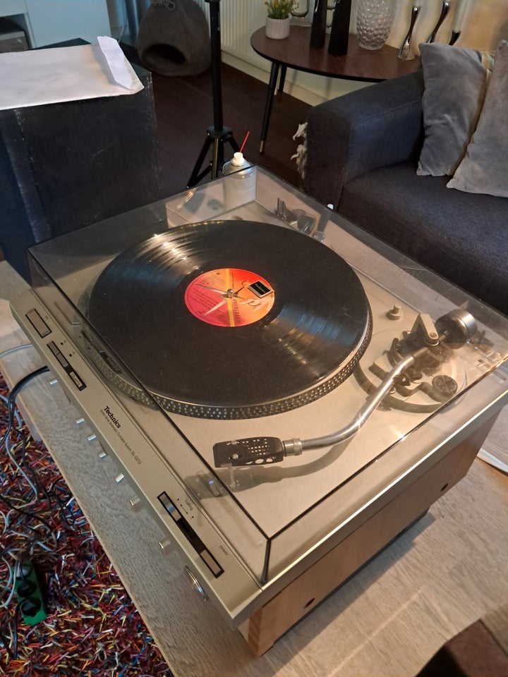 Pladespiller, Technics, SL Q212