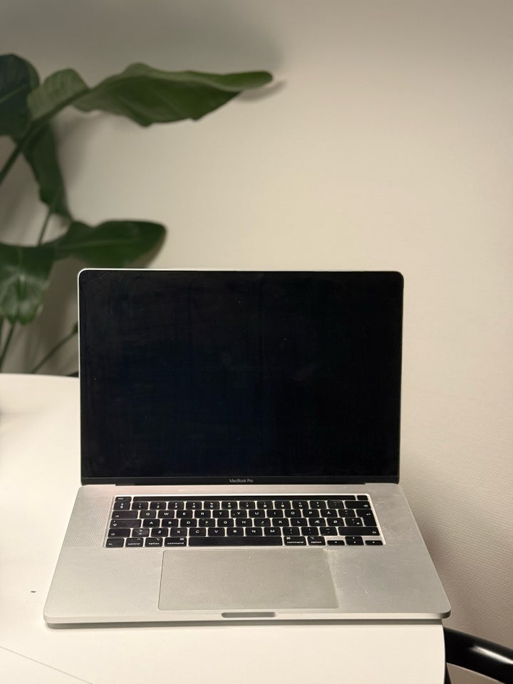 MacBook Pro, 16' Late 2019, 2,6 GHz