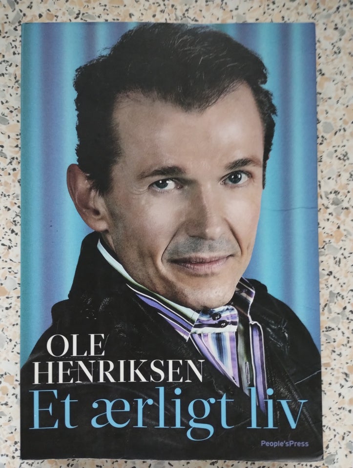 Bøger og blade, Ole Henriksen, Et