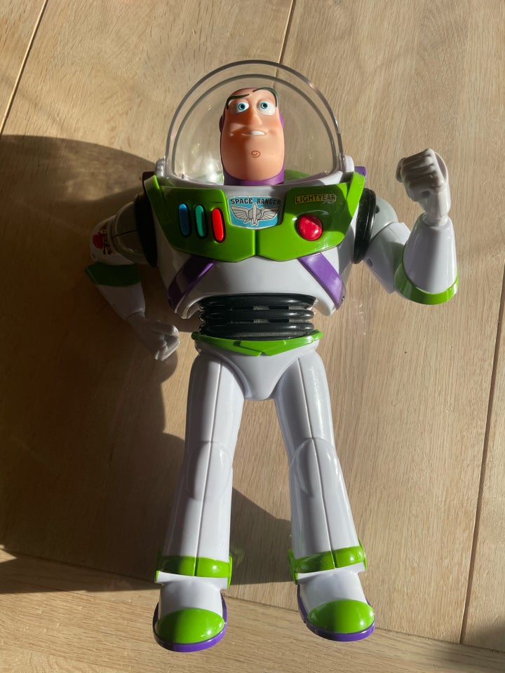 Buzz lightyear actionfigur, Maki