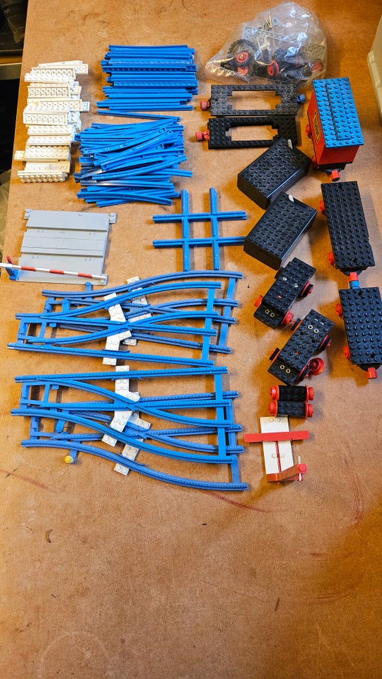 Lego Tog, Batteri togbane, 4 V