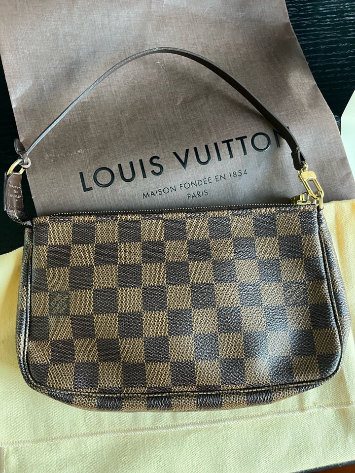 Clutch, Louis Vuitton, læder