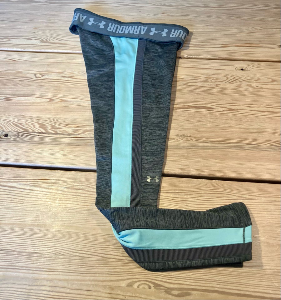 Fitnesstøj UNDER ARMOUR tights/