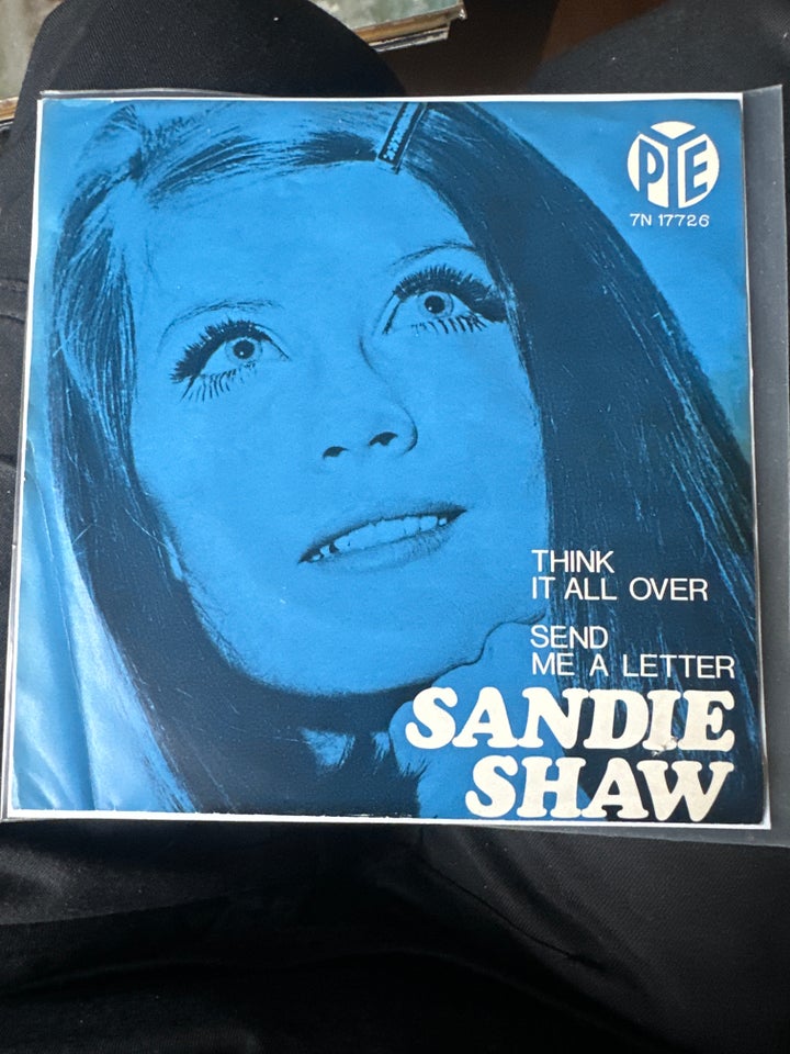 Single, Sandie Shaw