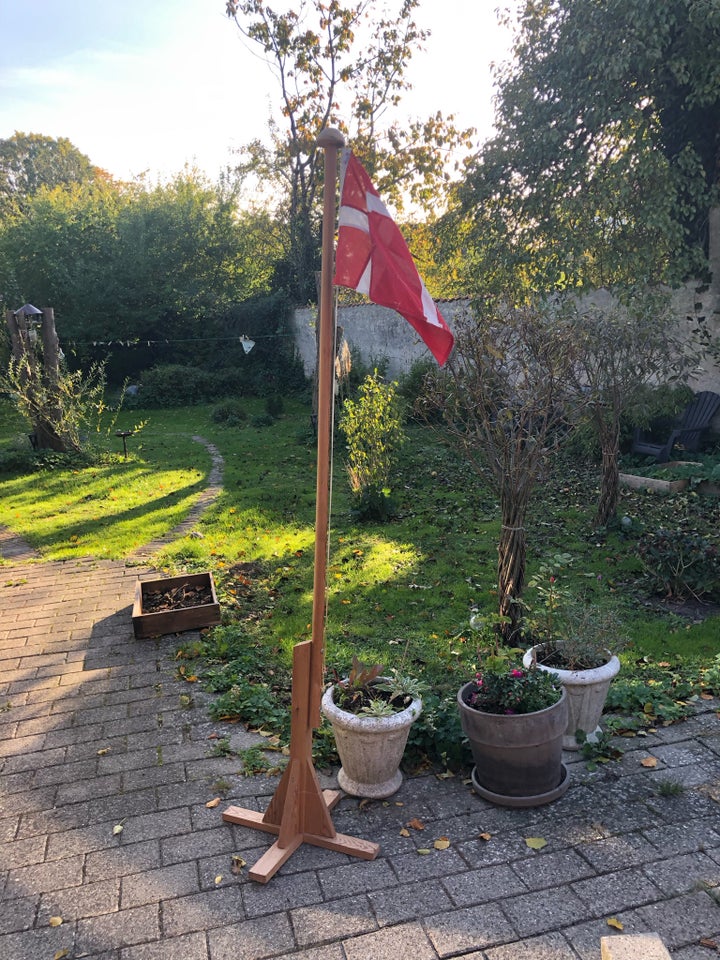 2m høj flagstang , Flag fra Randers