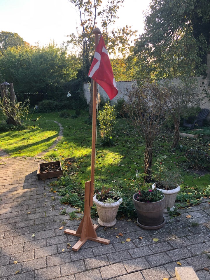 2m høj flagstang , Flag fra Randers