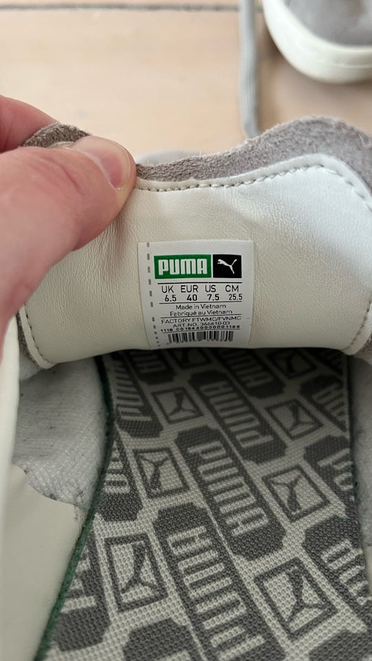 Sneakers, Puma, str. 40