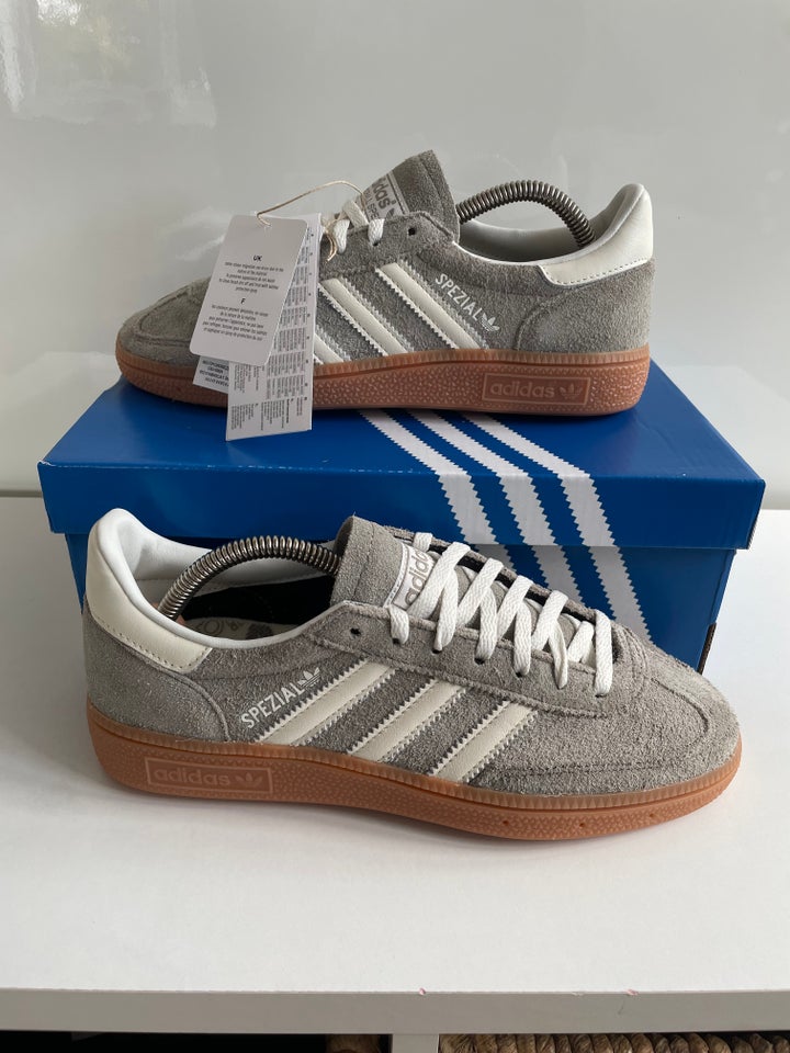 Sneakers, str. 38, Adidas