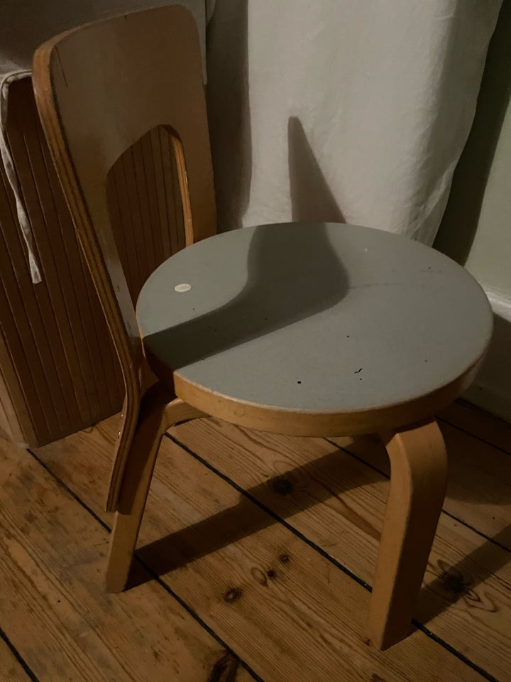 Juniorstol, Alvar Aalto