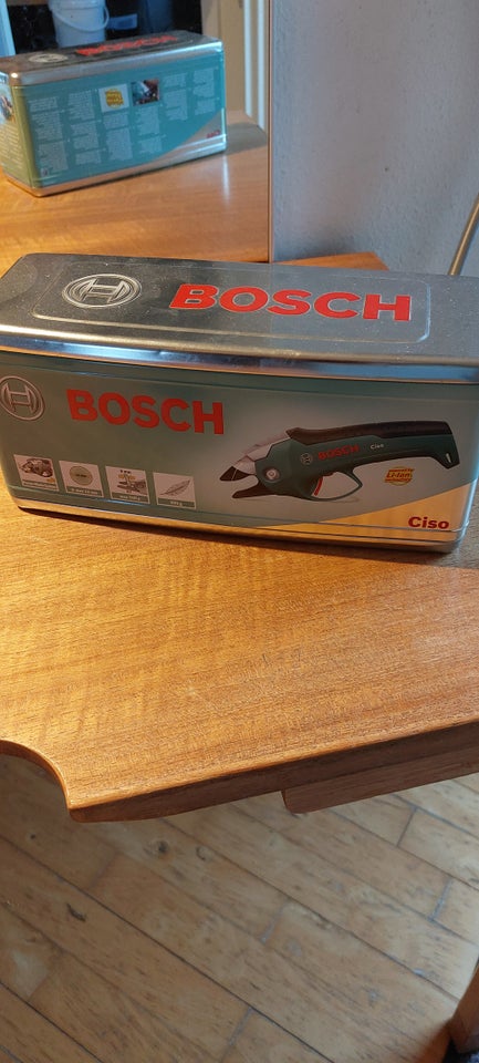 Beskærersaks BOSCH