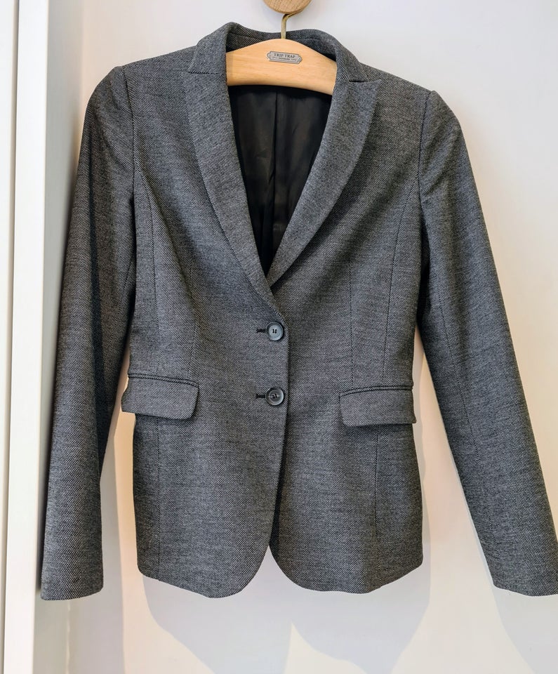 Blazer, str. 34, Benetton