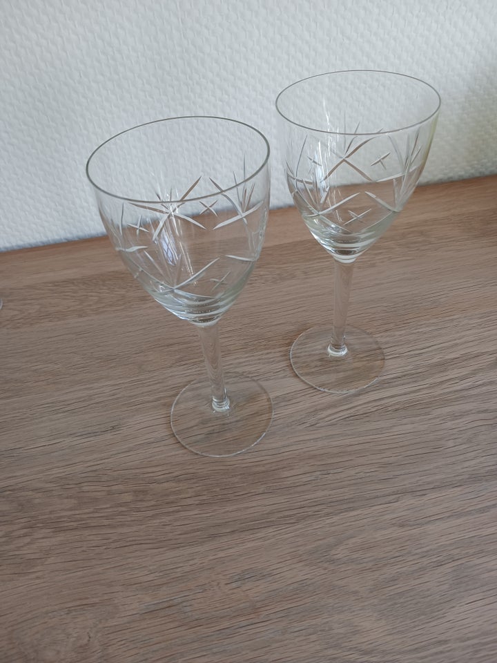 Glas, 2 store rødvin 18,2 cm høje,