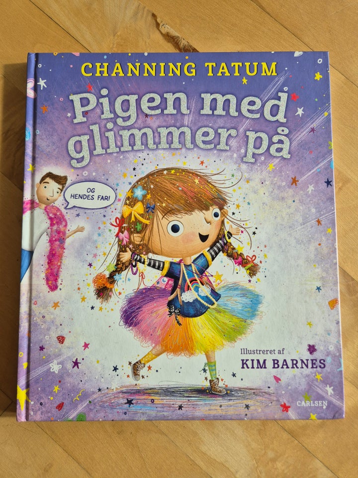 Pigen med glimmer på, Channing